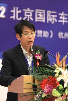 季石安：  杭州新星光电有限公司董事长